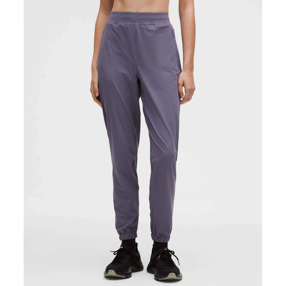 Lululemon Adapted State High-Rise Jogger in Grape Mist Womens Sz 4 Activewear‎